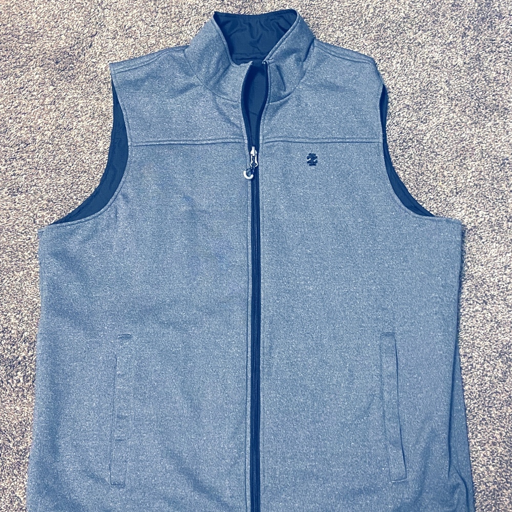 IZOD Reversible Vest
